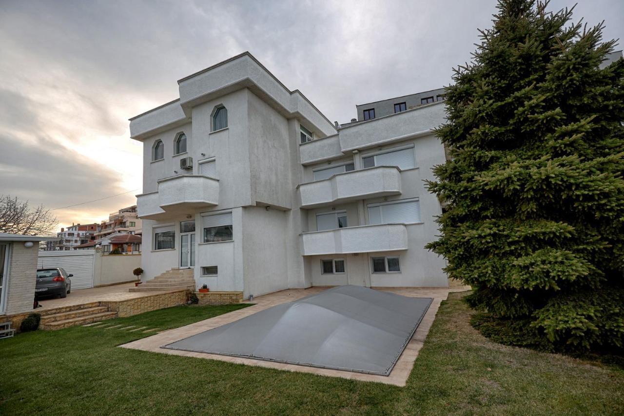 Kabakum Apartments Alen Mak Golden Sands Ngoại thất bức ảnh