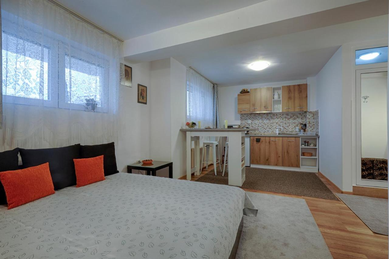 Kabakum Apartments Alen Mak Golden Sands Ngoại thất bức ảnh